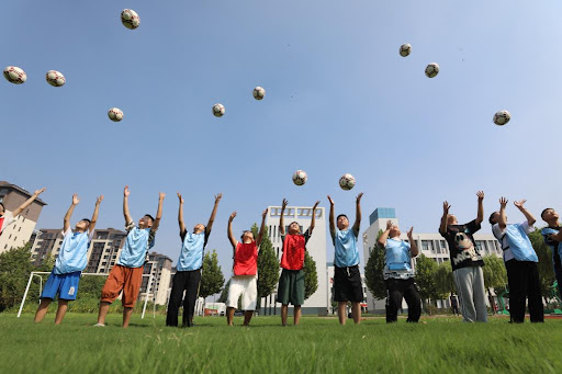 巴萨本赛季13次射门中框，与拜仁、米兰并列五大联赛球队最多