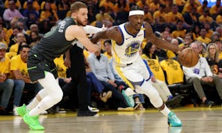 砍14分+4次封盖！中国男篮18岁2米13中锋闪耀：追赶杨瀚森进NBA？